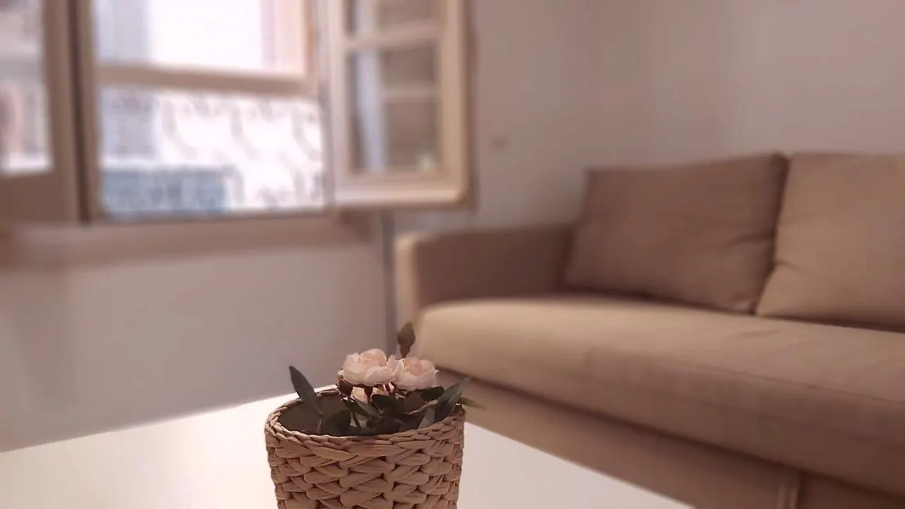Del Parque Flats Mitjana Apartment Malaga Spain