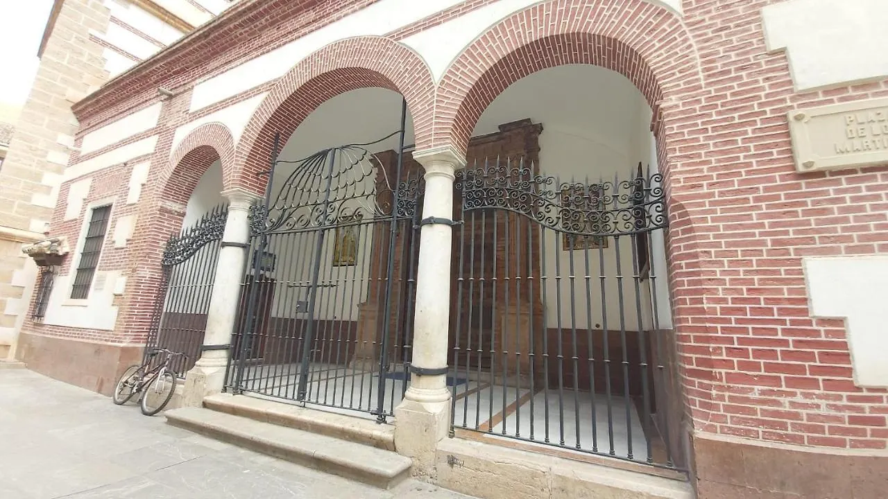 Del Parque Flats Mitjana Apartment Malaga
