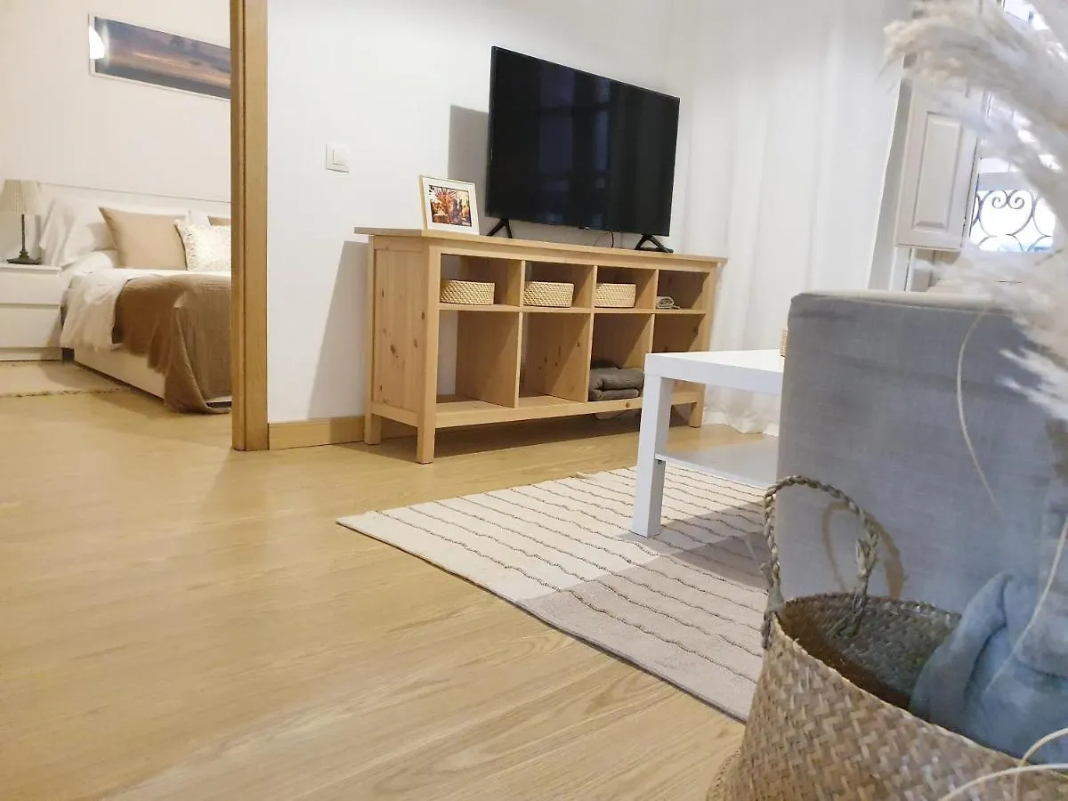 Del Parque Flats Mitjana Apartment Malaga
